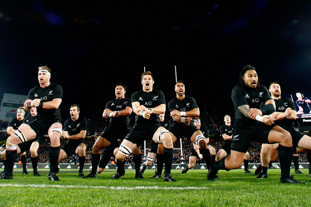 AUCKLAND, NEW ZEALAND - AUGUST 15: (L-R) Kieran Read, Richie McCaw and Ma'a Nonu of the All Blacks perform the haka during The Rugby Championship, Bledisloe Cup match between the New Zealand All Blacks and the Australian Wallabies at Eden Park on August 15, 2015 in Auckland, New Zealand. (Photo by Phil Walter/Getty Images)