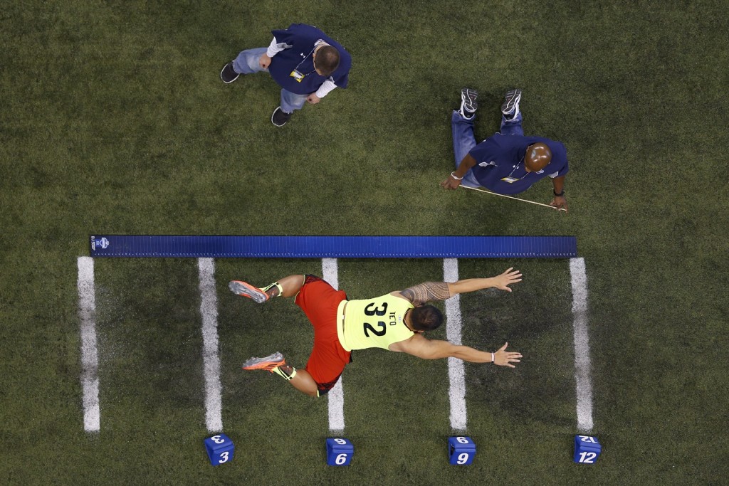 INDIANAPOLIS, IN - FEBRUARY 25: Manti Te'o of Notre Dame participates in the broad jump during the 2013 NFL Combine at Lucas Oil Stadium on February 25, 2013 in Indianapolis, Indiana. (Photo by Joe Robbins/Getty Images)
